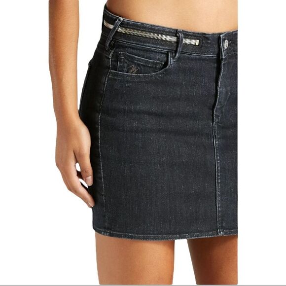 Joan Smalls True Religion Black Denim Mini - Picture 5 of 11